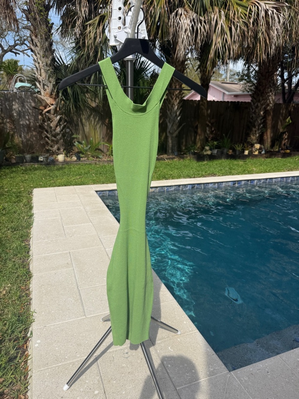 Sleek Green Backless Dress Size Medium